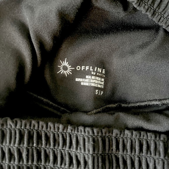 Aerie Offline Real Me Super Flare Smocked High Rise Leggings - Black NWOT - Picture 7 of 8